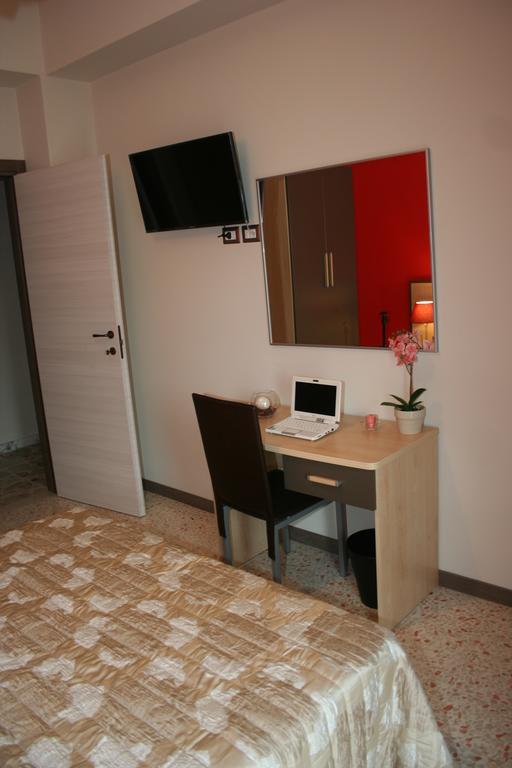 Gallery B&b Milazzo Dış mekan fotoğraf